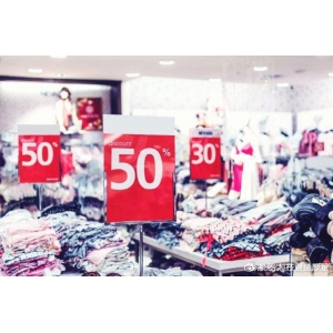 服務(wù)機器人“攻占”零售業(yè) 搭載RFID技術(shù)一展身手